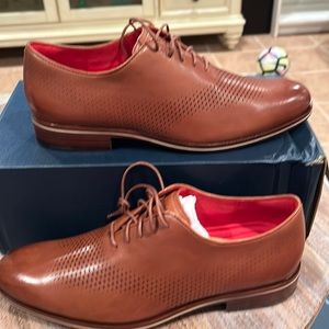 Cole haan men’s 9.5 brown